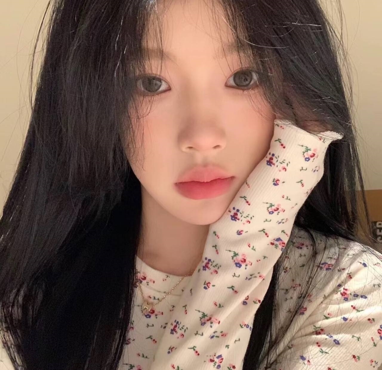 怎样举报抖音直播间的人违规，这里是根据你的要求撰写的标题和文章内容